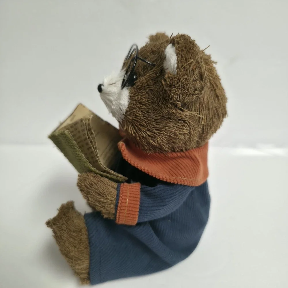 Rustic Sisal Fiber Teddy Bear Reading Book Figurine Woodland Animal Table Decor